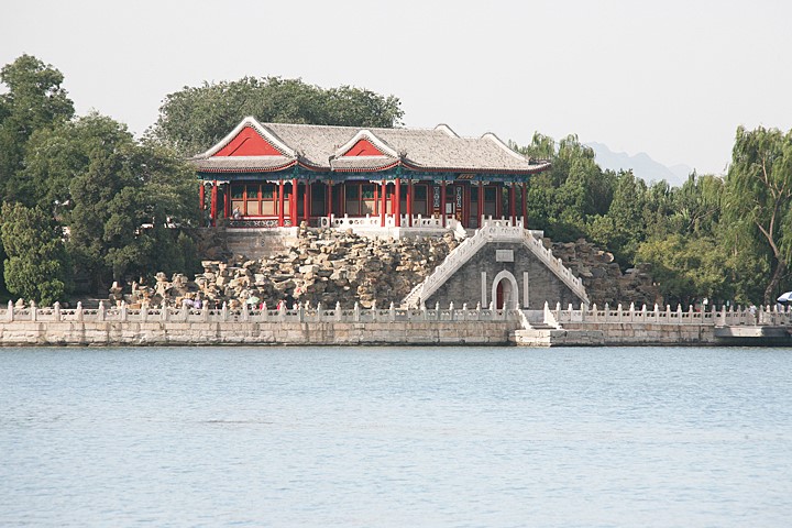Kunming Lake Area Hall of Embracing the Universe (Hanxu Tang)(图1)