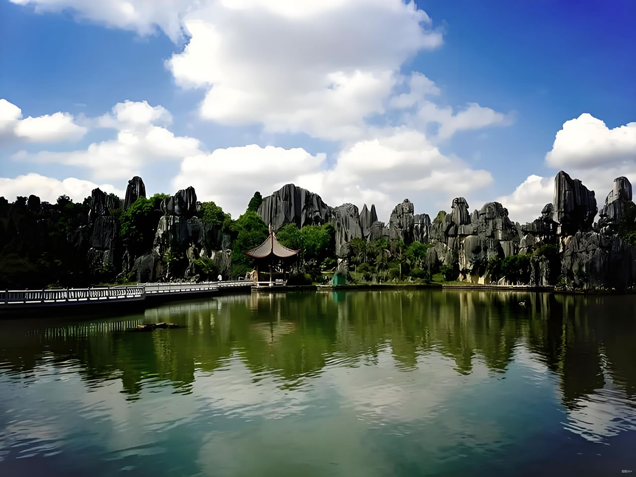 Two day tour to Kunming and Shilin